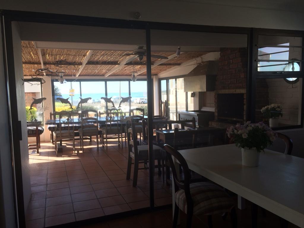 Breeze Inn Guesthouse Kiddʼs Beach Exterior foto